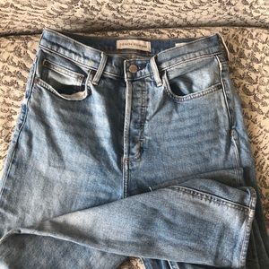 Aritzia Denim Forum Yoko high Rise Slim